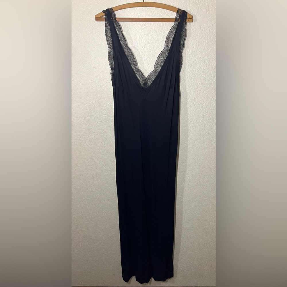 La Perla Black Lave Trim V Neck Nightwear Gown Size Medium